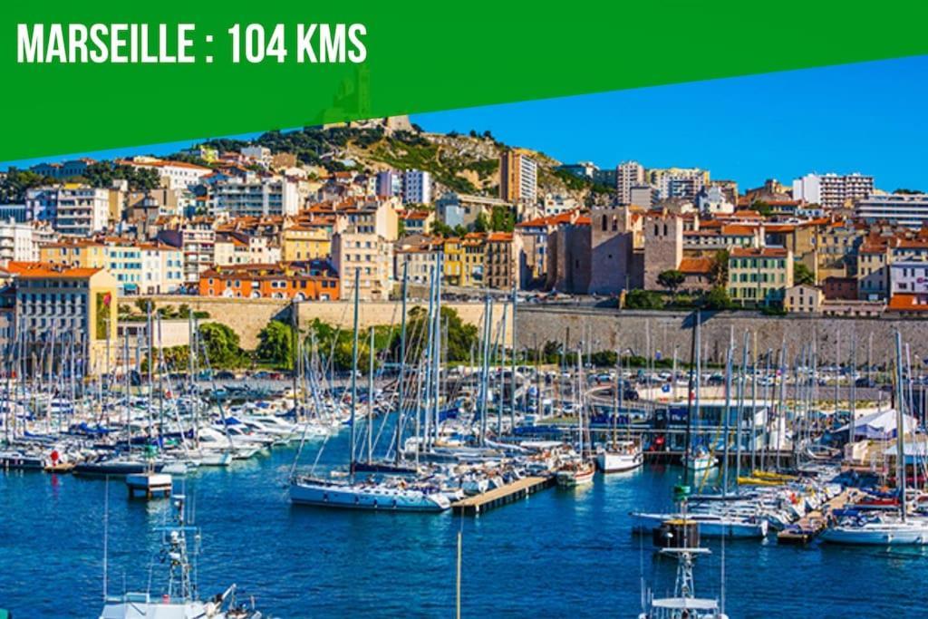La Glycine - Parking Gratuit - Ac Clim - Cour Prive - Διαμέρισμα Villeneuve-lès-Avignon Εξωτερικό φωτογραφία